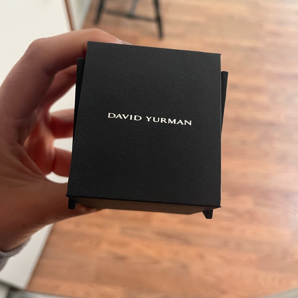 David Yurman Ring - Picture 2 of 5